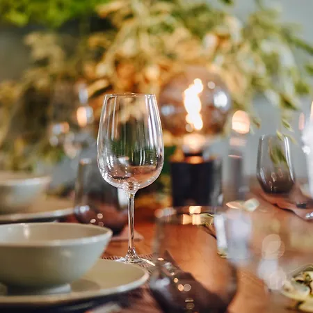 Апартаменты Edler Wohnraum Luxurioese 2 Sz Mit Balkon, Kaffeevollautomat, Klima & Lift