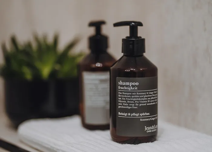 Edler Wohnraum Luxurioese 2 Sz Mit Balkon, Kaffeevollautomat, Klima & Lift *