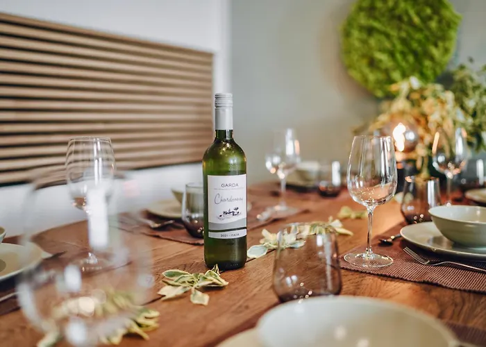 Edler Wohnraum Luxurioese 2 Sz Mit Balkon, Kaffeevollautomat, Klima & Lift *